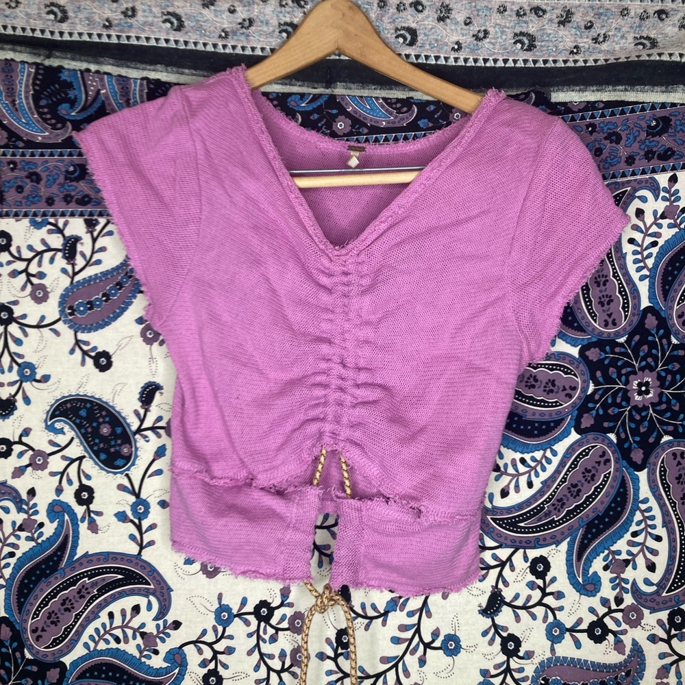 Free People Lavender/Pink Ruched V-Neck Crop Top